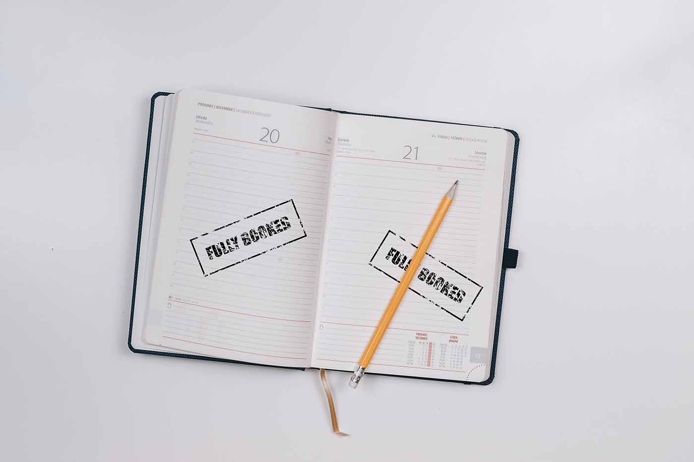 Fully booke diary
